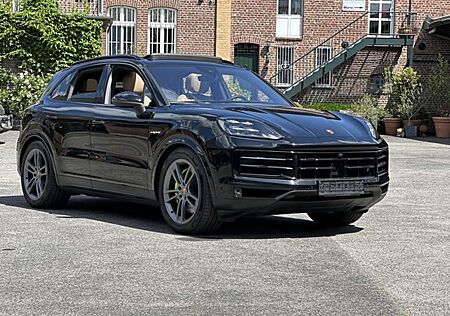 Porsche Cayenne E-Hybrid PANORAMA*HA-LENKUNG*21 TURBO*BOSE*CHRONO