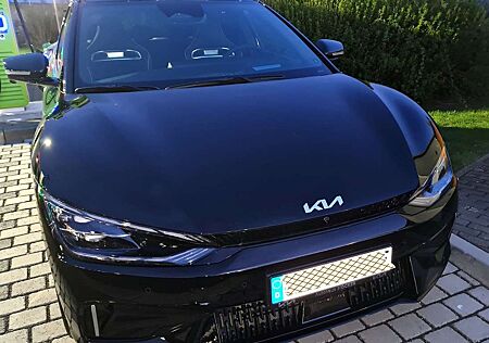 Kia EV6 77,4-kWh AWD GT, 585 PS mit Batteriezertifikat
