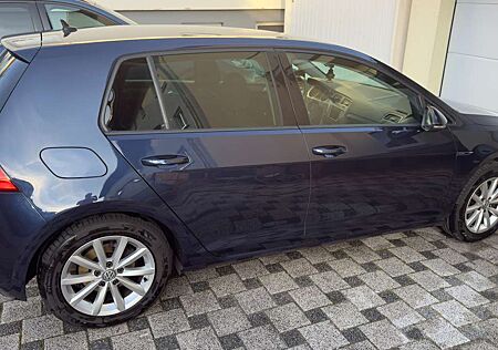 VW Golf Volkswagen 1.6 TDI BlueMotion Technology Trendline