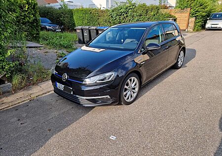 VW Golf Volkswagen 1.5 TSI BlueMotion ACT DSG Highline