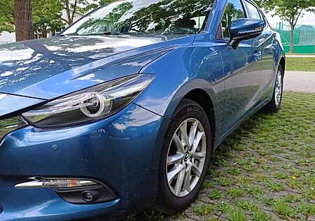 Mazda 3 SKYACTIV-G 120 Neu TÜV und Service