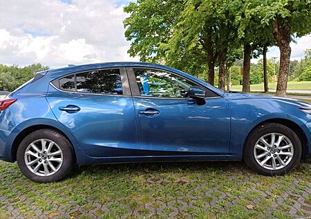 Mazda 3 SKYACTIV-G 120 Neu TÜV und Service