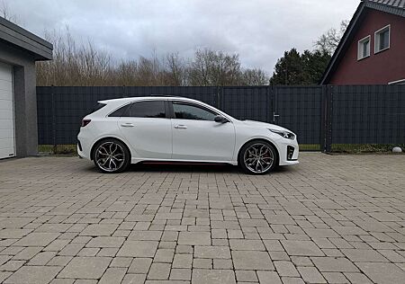 Kia Cee'd Ceed / Ceed 1.6 T-GDI DCT7 OPF GT