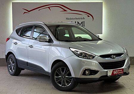 Hyundai ix35 Style AWD Scheckeheft Kamera Leder