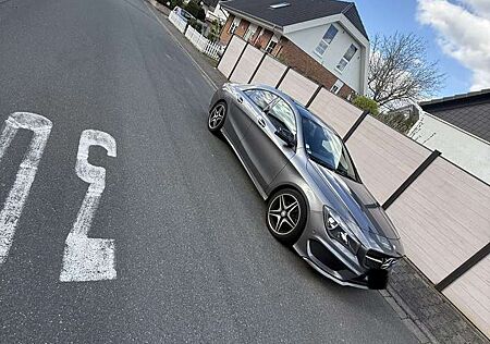 Mercedes-Benz CLA 250 7G-DCT AMG Line