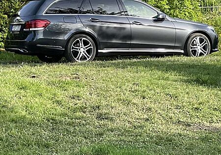 Mercedes-Benz E 350 4Matic Avantgarde Panorama Stdhzg Airmatic AHK