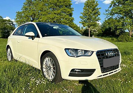 Audi A3 Ambition S-Tronic 2.0TDI