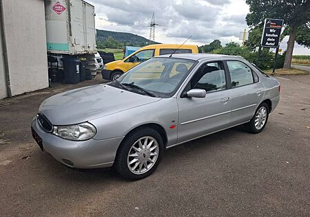 Ford Mondeo 2.5 V6 Ghia Automatik*Klima*Tüv-Neu*1-Hand