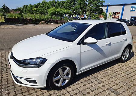 VW Golf Volkswagen Comfortline, 1.Hd, TÜV neu, Navi, SHZ, PDC, ACC