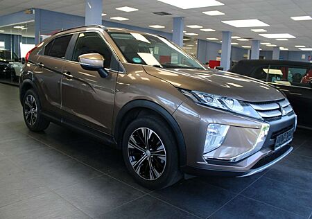 Mitsubishi Eclipse Cross 1.5 T-MIVEC CVT 2WD Active