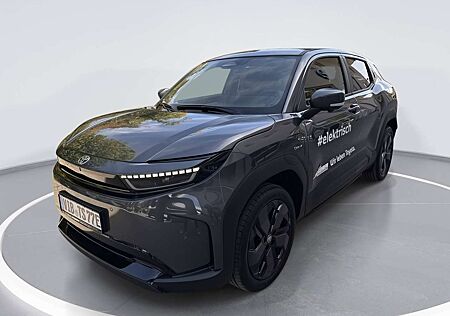 Toyota Urban Cruiser FWD Lounge/JBL/360°/Pano/LED/RSA