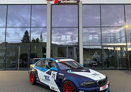 BMW M3 Coupe E46 Rennwagen mit Straßenzulassung