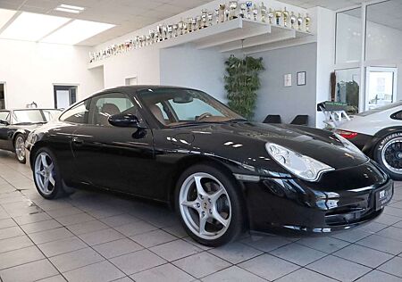 Porsche 996 911 Carrera BRD, Xenon, Schiebedach, 18Zoll