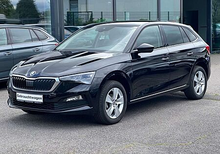 Skoda Scala Style 1.0 TSI Navi LED AHK SHZ Kamera PDC