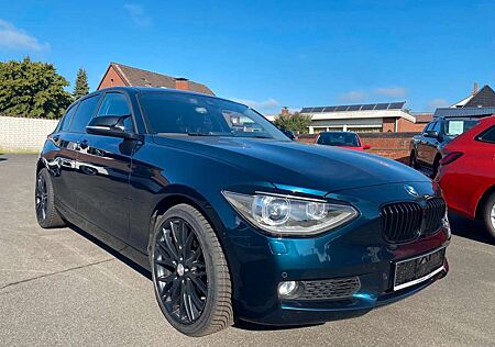 BMW 118 i. Leder/Automatic/Xenon/18"Aluf