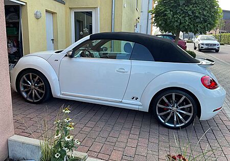 VW Beetle Volkswagen Cabrio 2l R-Line DSG