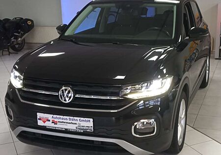 VW T-Cross Volkswagen Style