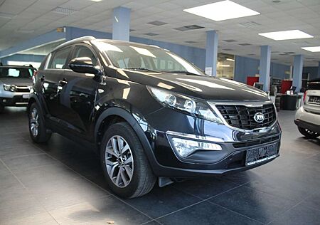 Kia Sportage 2.0 AWD - BT - PDC Hinten -