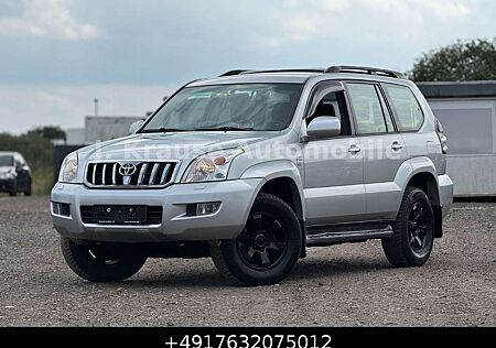 Toyota Land Cruiser 3.0 D-4D Aut. 6 Sitze Sitzhzg AHK