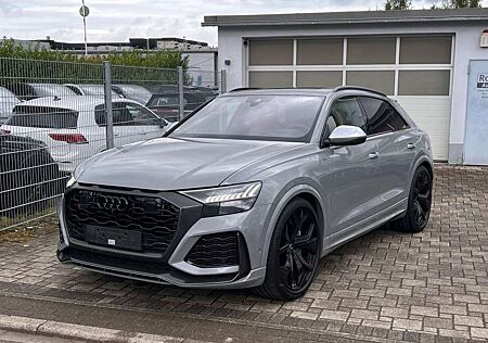 Audi RS Q8 -Exclusive-Essentials-Individual-Carbon-Kera