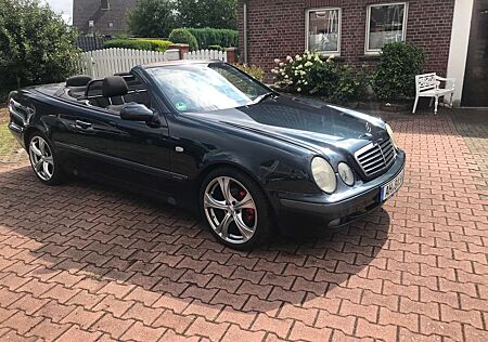 Mercedes-Benz CLK 200 Cabrio Elegance