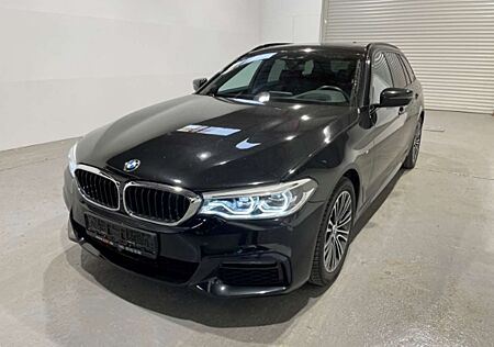 BMW 520 i Touring M Sport Automatik EU6d-T Leder Navi LED
