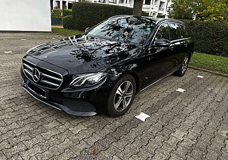 Mercedes-Benz E 200 E-Klasse T-Modell T 9G-TRONIC Avantgarde