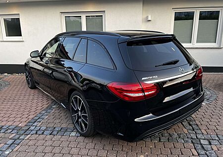 Mercedes-Benz C 43 AMG 4Matic T 9G-TRONIC