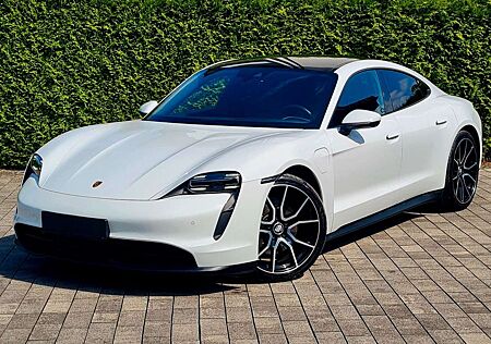 Porsche Taycan RS Spyder Design + Perf.batt. Plus + Pano