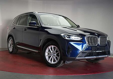 BMW X3 xDrive30d Leder/Temp/Kamera/Virtual/HUD/H&K