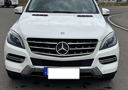 Mercedes-Benz ML 350 BlueTEC 4MATIC 7G-TRONIC