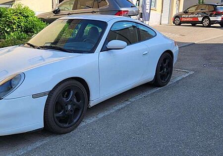 Porsche 911 996