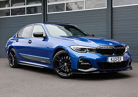 BMW 330 i M/LASER/ACC/HUD/H&K/360/APPLE/4xSHZ/TTW/R19