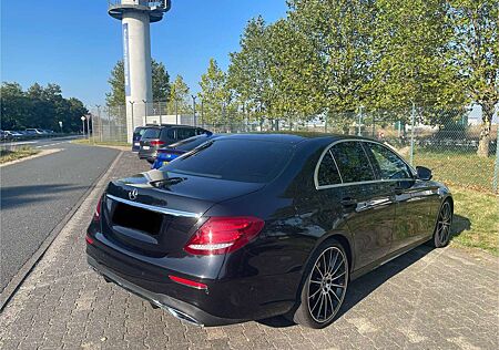 Mercedes-Benz E 220 d 9G-TRONIC AMG-Line