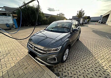 VW T-Roc Volkswagen 1.5 TSI OPF Style