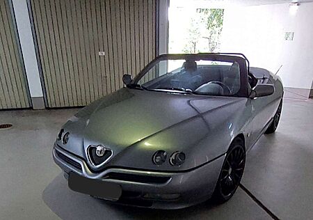 Alfa Romeo Spider 2.0 Twin Spark