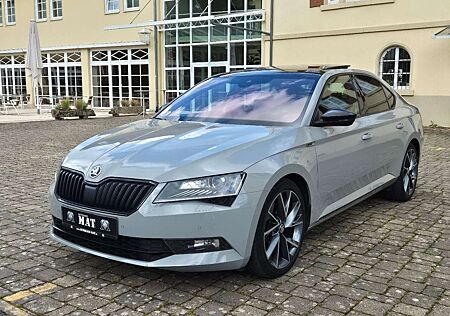 Skoda Superb SPORTLINE 2,0 TDI NAVI ACC KAMERA AHK 19"