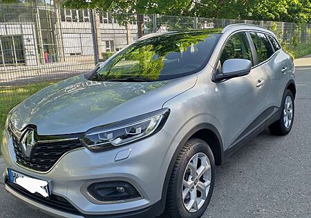 Renault Kadjar TCe 140 EDC GPF LIMITED Panoramadach TÜV NEU