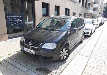 VW Touran Volkswagen 2,0 TDI