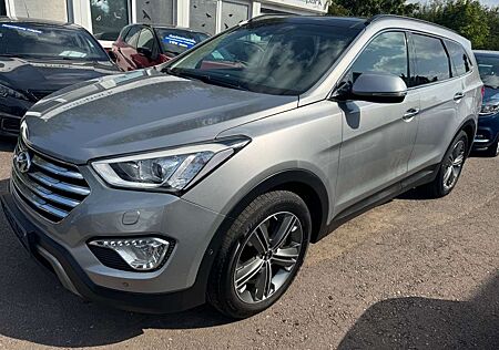 Hyundai Grand Santa Fe Premium 4WD Panorama+Leder+7Sitze