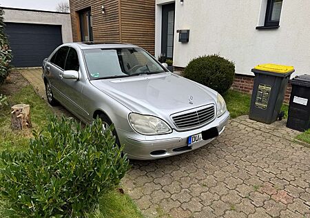 Mercedes-Benz S 320 W220 Leder Klima Rückfahrkamera etc.