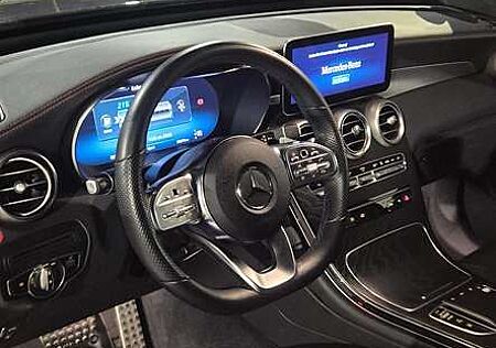 Mercedes-Benz GLC 300 de 4Matic 9G-TRONIC AMG Line Plus