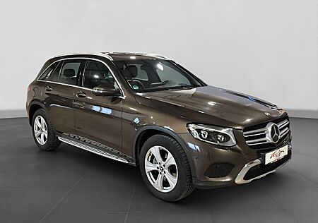 Mercedes-Benz GLC 220 GLC 220d 4Matic Exclusive *LED*Distronic*HUD*AHK*