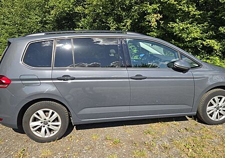 VW Touran Volkswagen 1.5 TSI ACT OPF DSG Comfortline