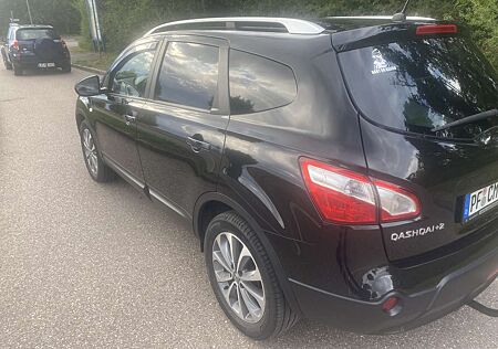 Nissan Qashqai+2 gebraucht kaufen Nissan Qashqai+2 Qashqai+2 2.0 dCi DPF 4x4 tekna