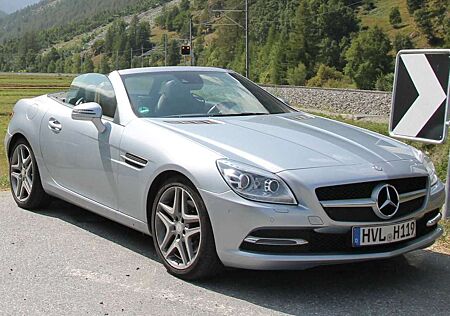 Mercedes-Benz SLK 250 CDI (BlueEFFICIENCY) 7G-TRONIC