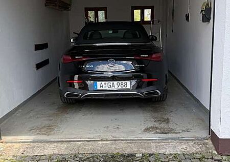 Mercedes-Benz CLE 300 4Matic Cabrio 9G-TRONIC