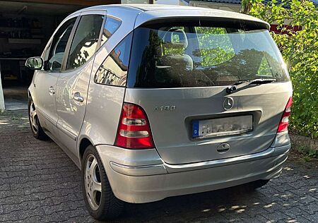 Mercedes-Benz A 190 Elegance