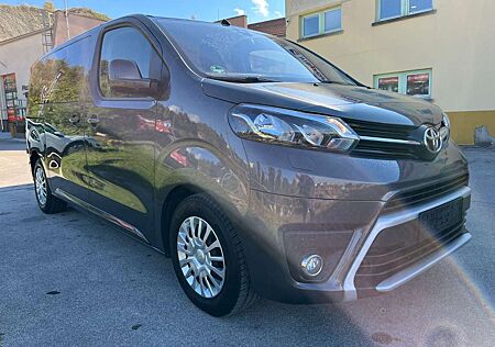 Toyota Pro Ace Proace Verso L1 Shuttle 9PERSONEN KLIMA TEMPOMAT
