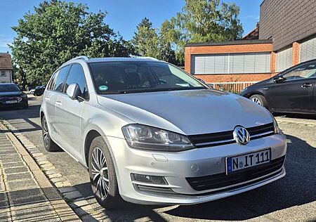 VW Golf Variant Volkswagen 1.6 TDI 4Motion BlueMotion Technology Allstar